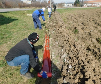 Bezpečne na cestách - merače rýchlosti v obci Príbelce