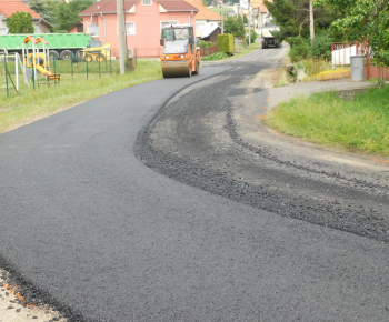 Rekonštrukcia miestnych komunikácií Horné Príbelce - II. etapa