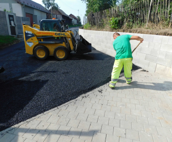 Rekonštrukcia miestnych komunikácií v obci Príbelce