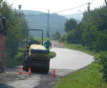 Rekonštrukcia miestnych komunikácií v obci Príbelce