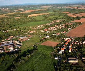 Letecké fotografie obce Príbelce