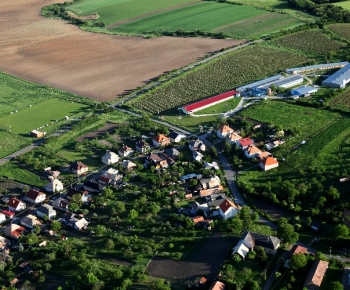 Letecké fotografie obce Príbelce